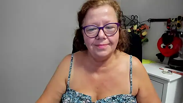 Adelewildx webcam