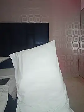 Angelique_Angell webcam