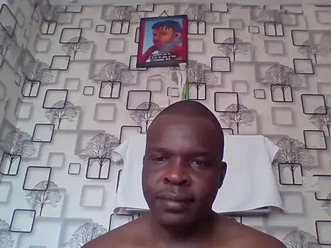 Chumba_001 live cam on StripChat