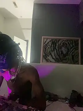 DaeDotFrankyLoko live cam on StripChat