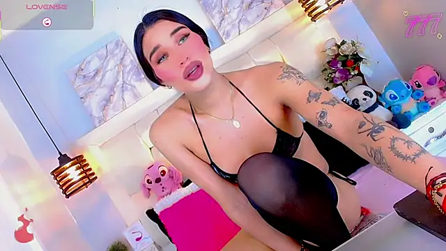 BelovedChain01 live cam on StripChat