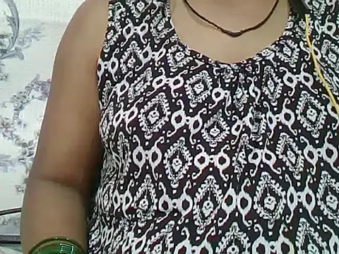 rakhi_yadav live cam on StripChat