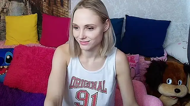 Gina_Gina_love webcam