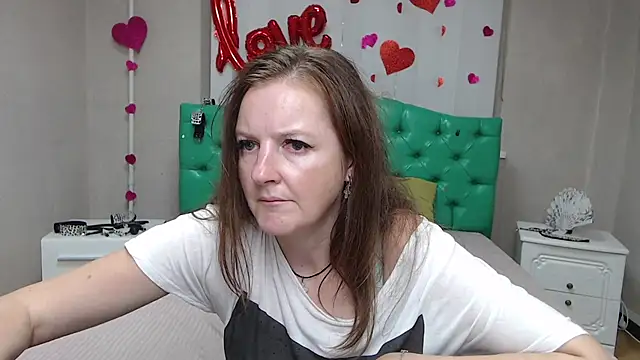 MeganPirs webcam