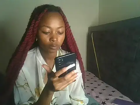 Prettyquueen live cam on 