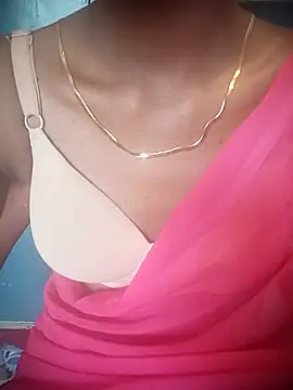 sexy___hotty live cam on StripChat