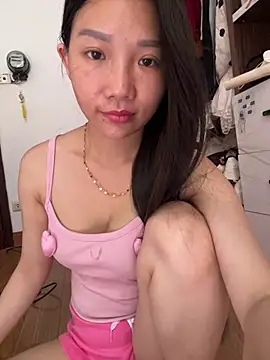 Anna0028 live cam on StripChat