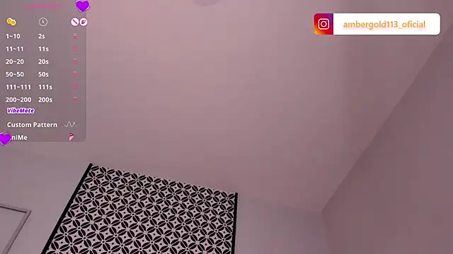 Amber_gold_ webcam