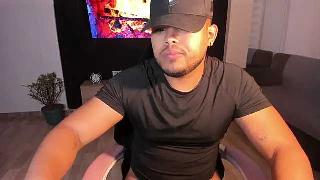 Caballero_____ live cam on StripChat