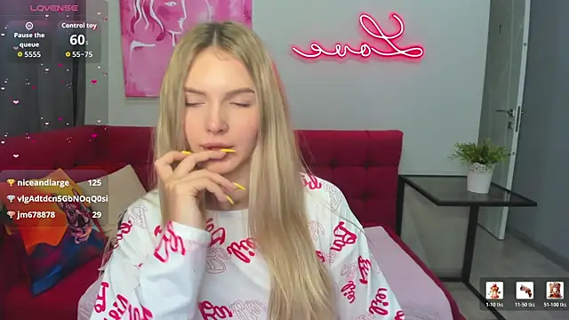 EvelineAmore webcam