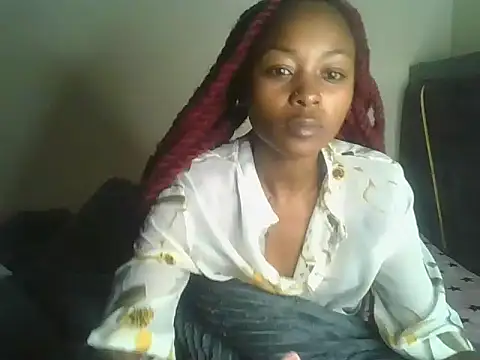 Prettyquueen live cam on 