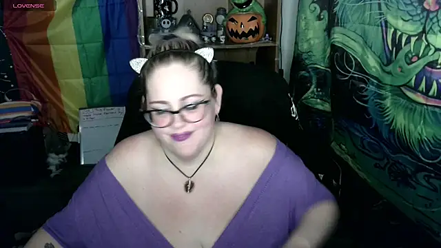 Kinky_Witch live cam on StripChat