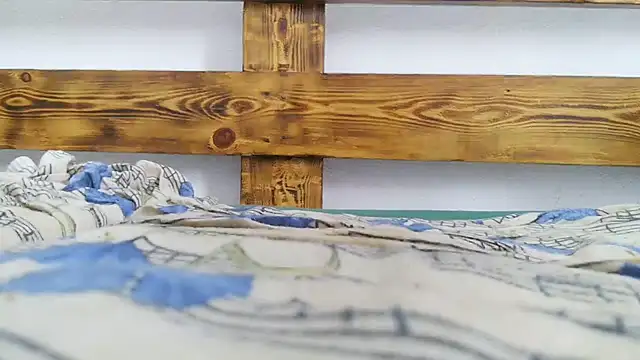 bree_libra live cam on StripChat