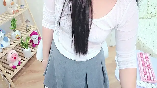 lrykknana live cam on StripChat