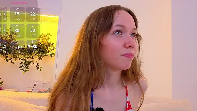 Velvet_Daisy live cam on StripChat