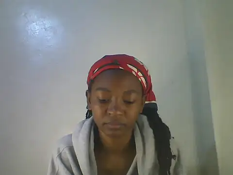 cutebrownny live cam on StripChat