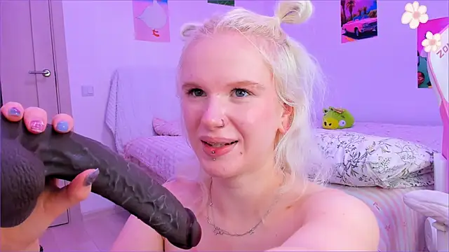 mia_waterfall (F teen) - BUTTPLUG IN MY TIGHT ASSHOLE!
