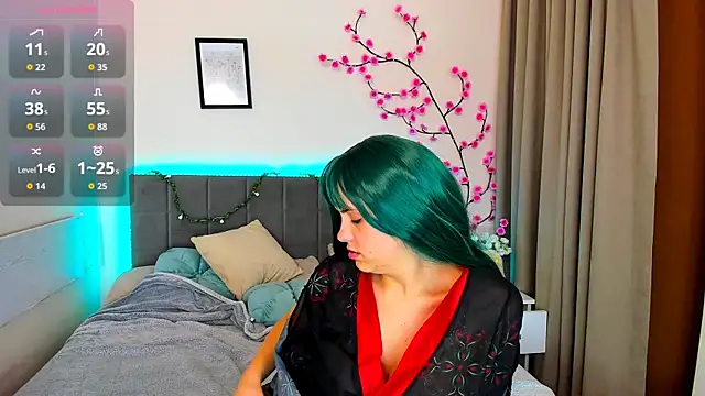DellaRows webcam