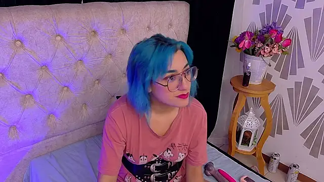 Zafiro_Kitsune webcam