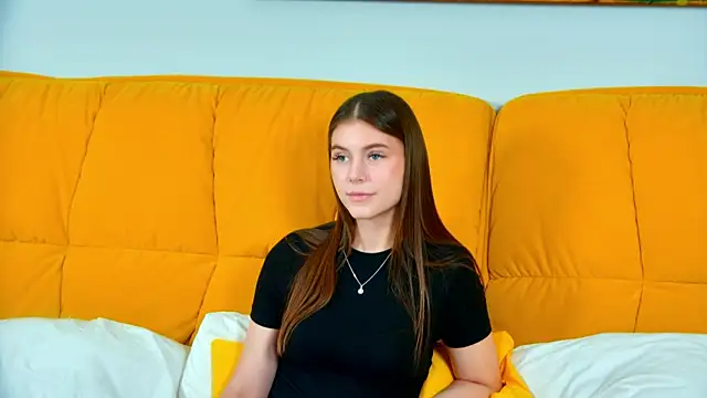 EricaFoxes webcam