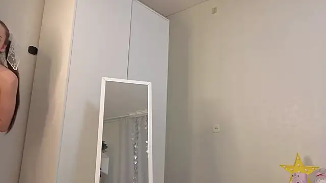 milly_lane (F young) - BODYTOUR AND SEXY DANCE