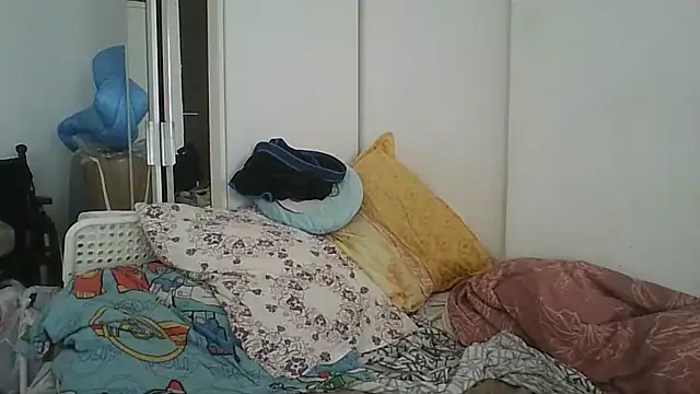 vitalik66679 live cam on StripChat