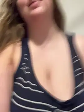 Caligirl9895 webcam