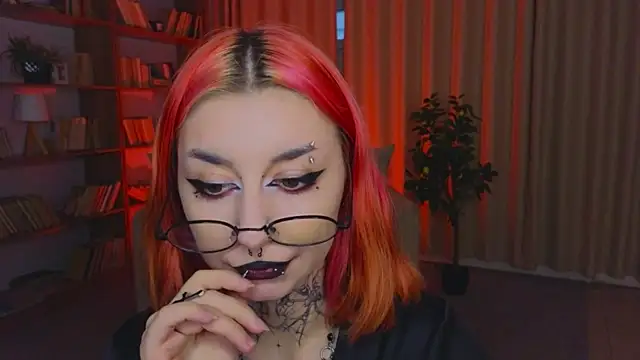 Mistress__Marcelline webcam