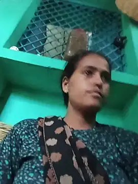 Radhika97A webcam