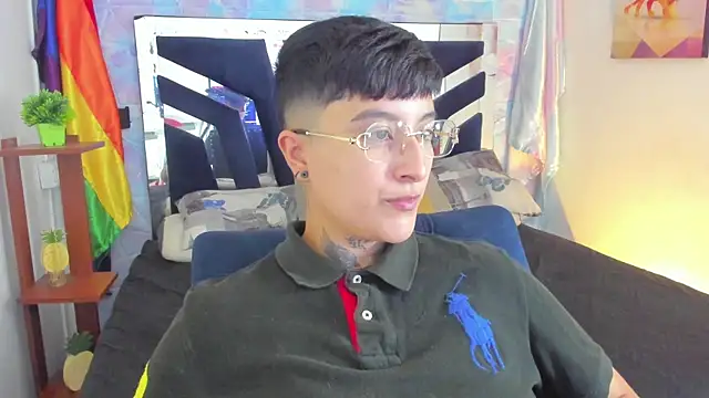 abby_thompson____ webcam