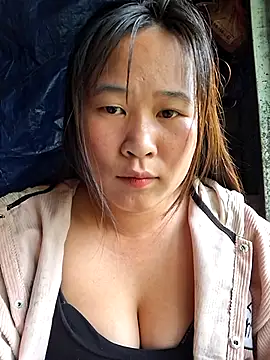 Miko_Lana webcam