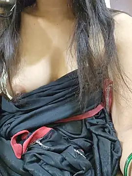 CuteSarikaLIVE webcam