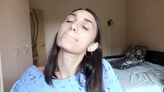 KenyattaKatzman live cam on StripChat