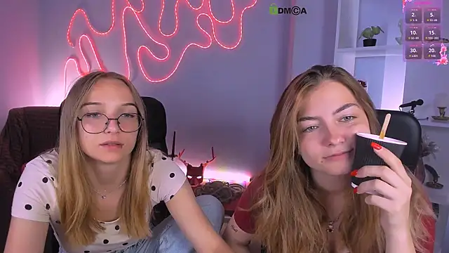 baby_hotte live cam on StripChat