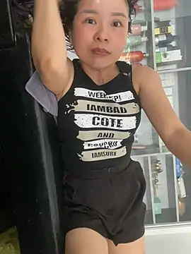Ivy_Trix2 webcam