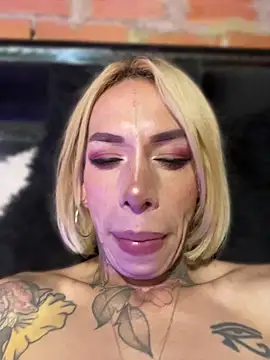 victoria_kosh webcam
