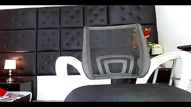 AfroWayuuu live sex cam