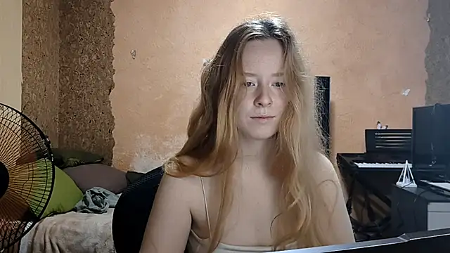 katevibe_01 - KateVibe_01's free webcam - UK Sex Cams