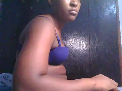 cum_queen254 live cam on StripChat