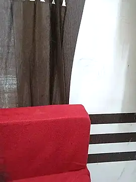 Roji_bha live cam on StripChat