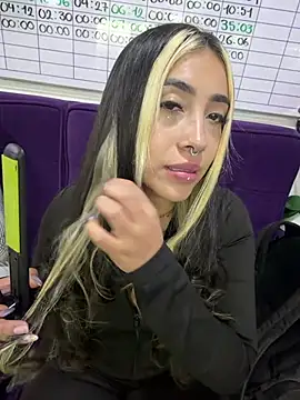 ManuelaVeeleez webcam