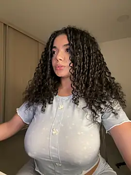 Curlyierr webcam