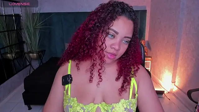 AngelaCoffee live cam on StripChat
