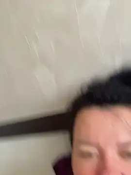 SunnyLeila2101 webcam