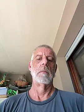 pierpesarox (M mature) - #blondes #blowjob #cam2cam #cheap-privates #cock-rating #cumshot #dirty-talk #doggy-style #european #flashing #foot-fetish #italian #jeans #massage #mature #medium #oil-show #penis-ring #recordable-privates #recordable-publics #rimming #role-play #sexting #short-hair #shower #small-audience #smoking #straight #striptease #top #white