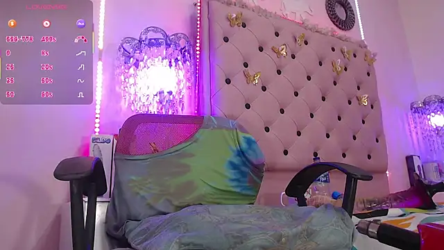 HannahEmmax2 live cam on StripChat