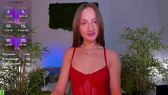 miiss__lulu live cam on StripChat