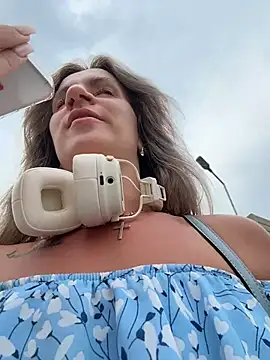 evvamur (F young) - Finger in pussi ad lick 👅