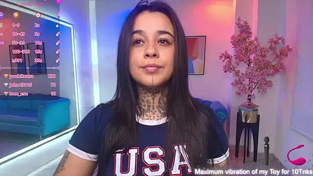 Black_roseee webcam
