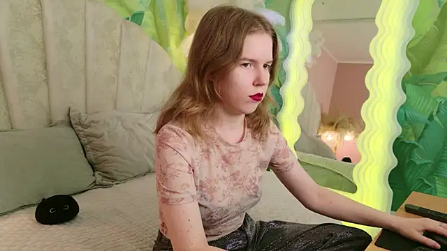 Alida_Brice live cam on StripChat